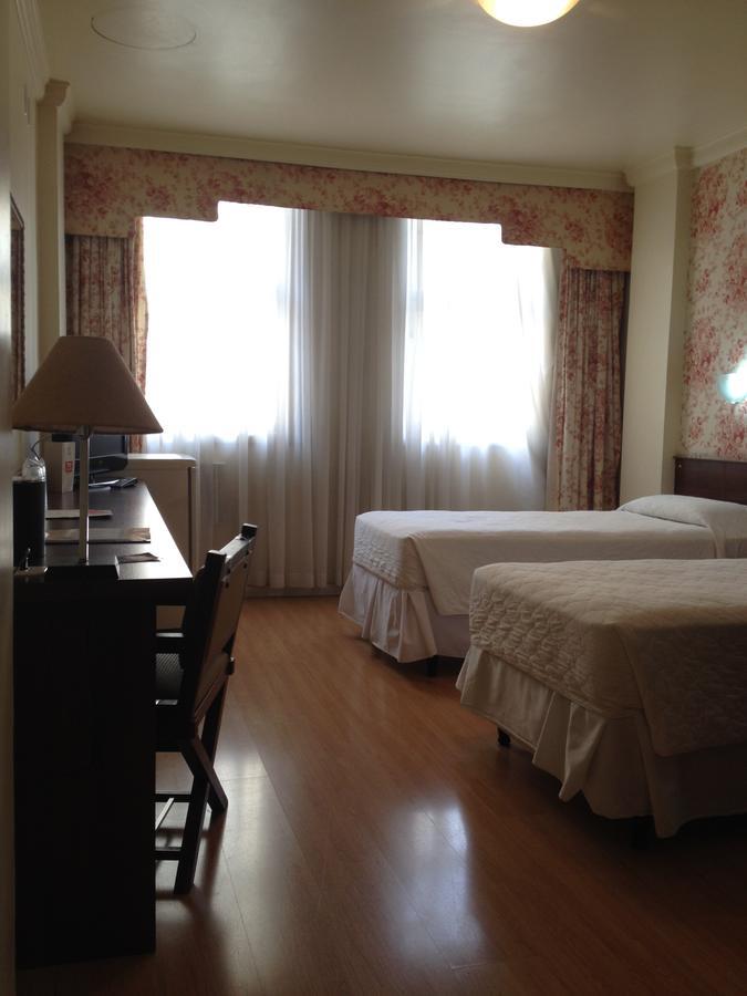 City Hotel 포르투알레그리 외부 사진