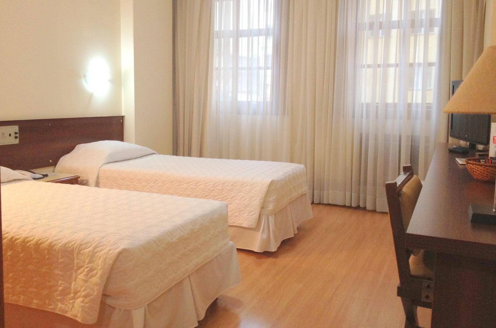 City Hotel 포르투알레그리 외부 사진